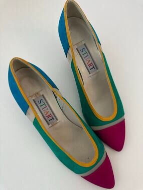 Vintage Stuart Weitzman Colorblock Suede and Mesh Pointed Toe Pumps - Size 8